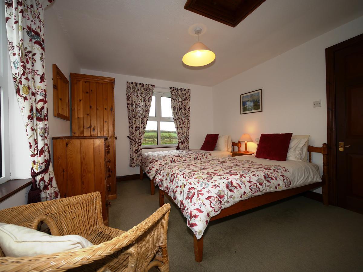 Kennacott Court Holiday Cottages Буде Экстерьер фото